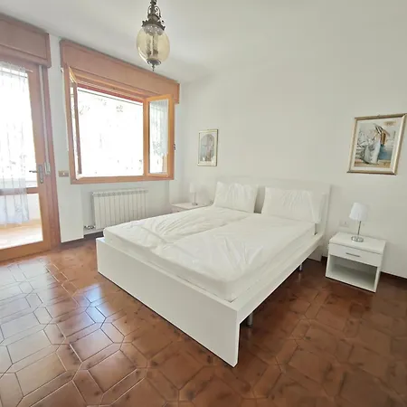 Franca Apartment *